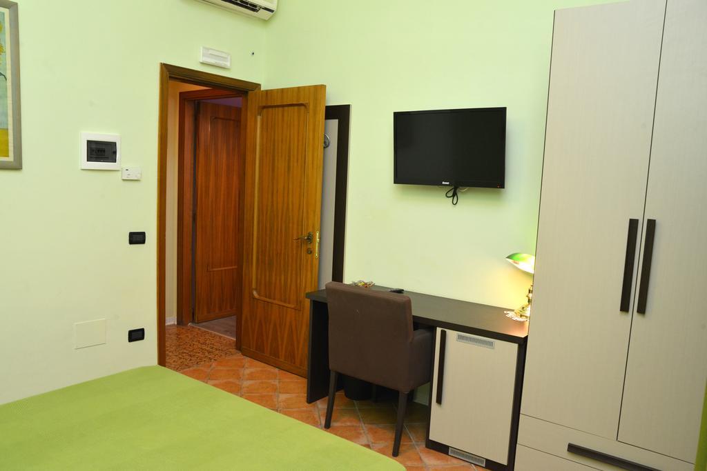 B&B Fiori Di Lava Nicolosi Dış mekan fotoğraf